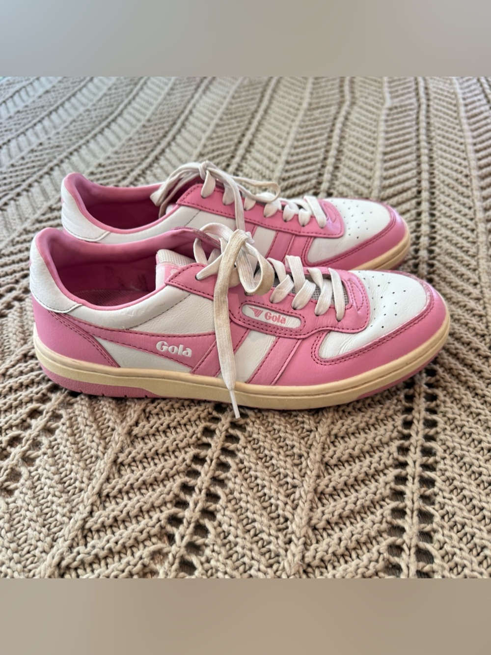 Gola Hawk Pink White Leather Sneakers Size 7 Retro Court Anthropologie - Picture 3 of 10